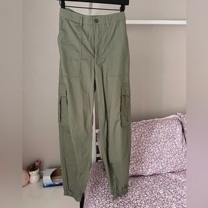 Abercrombie. Pants. Olive